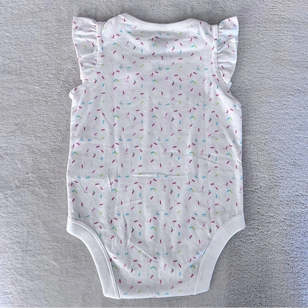 NWOT Baby Gap Birthday Girl confetti onesie size 3-6 months